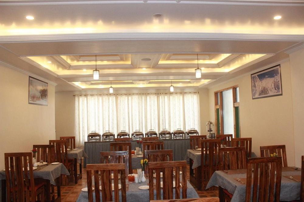 Hotel Bodh International Manāli Екстериор снимка
