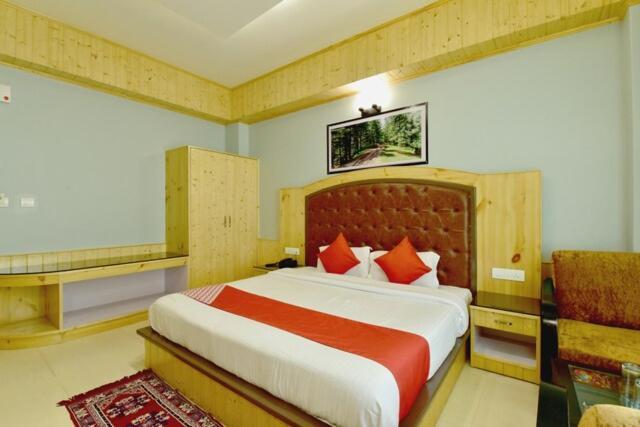 Hotel Bodh International Manāli Екстериор снимка